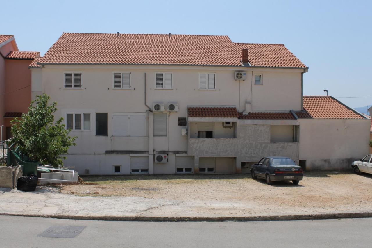 Apartments With A Parking Space Makarska - 6693 Luaran gambar