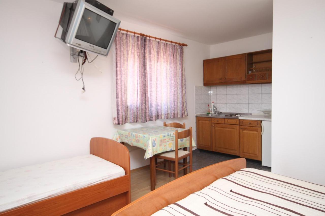 Apartments With A Parking Space Makarska - 6693 Luaran gambar