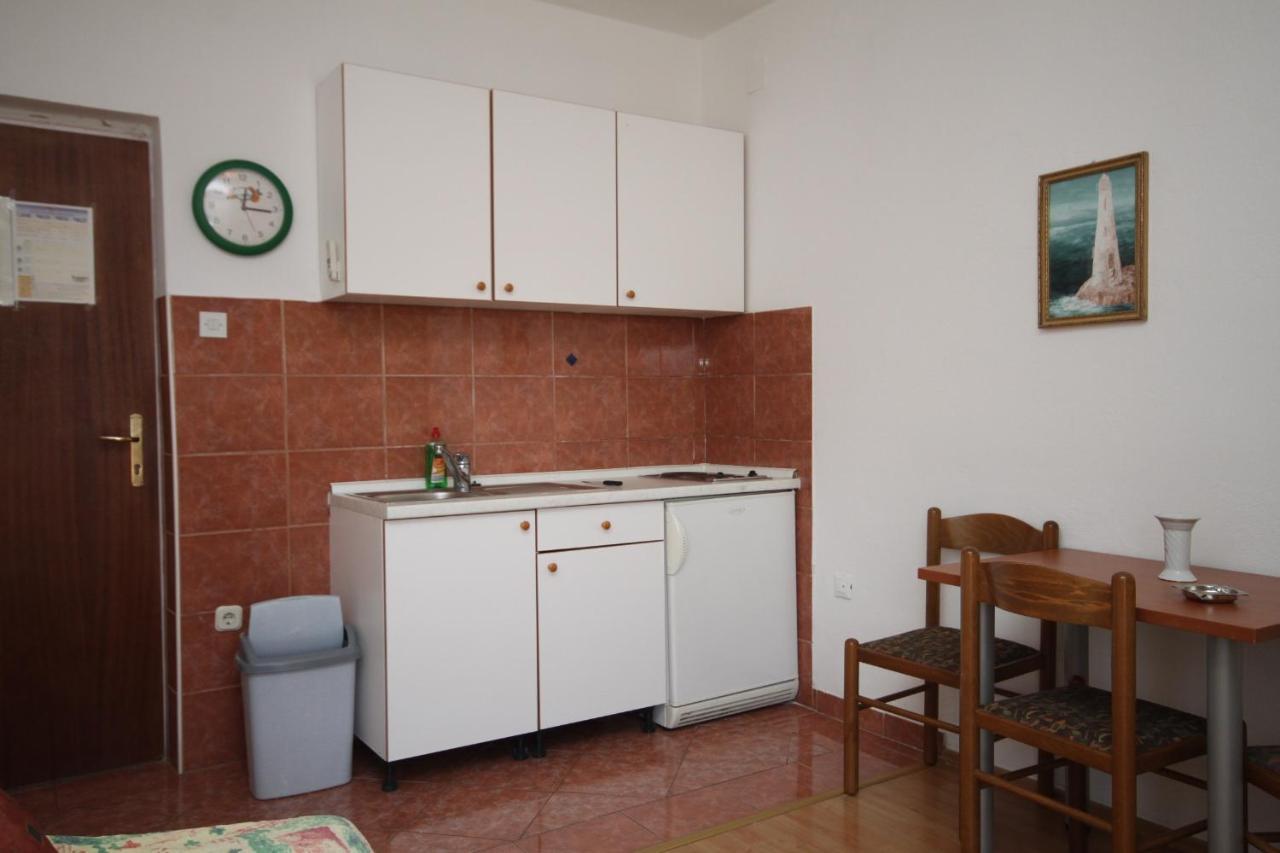Apartments With A Parking Space Makarska - 6693 Luaran gambar